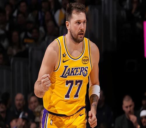 38分13板10助！就在今天，1項由約基奇保持的NBA紀錄被盧卡打破了