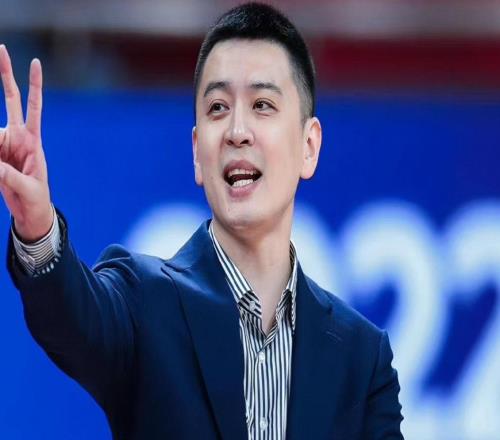 CBA瘋狂一夜！深圳反絕殺浙江，上海19分狂勝北京，遼籃惜敗山西