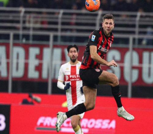 米蘭或嘗試變陣433，大菲爾成最大倚仗，薩56有犧牲風險