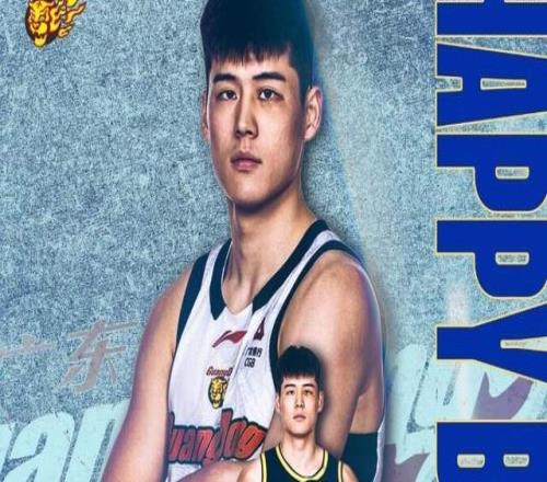 山東小伙20歲生日，徐杰暖心，杜鋒貼心，杜潤旺胡明軒下手太狠了