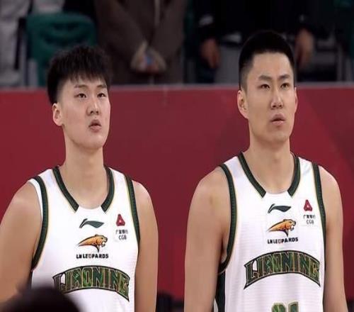 趙繼偉錯(cuò)失關(guān)鍵球，空砍15+6+7遼寧男籃惜敗山西雙外援彈盡糧絕