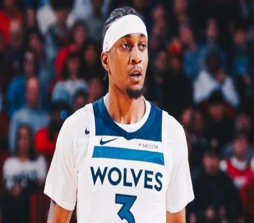 努爾基奇三雙喬治爆砍43分，華子38+8+3難救主，爵士復(fù)仇森林狼