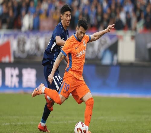 官宣！泰山與瓦科完成續約，回歸海口冬訓，2026爭冠底氣更足了