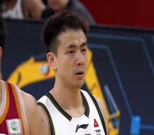 5戰4負！趙繼偉復出也沒用遼寧球迷：快點轉會，別浪費巔峰期