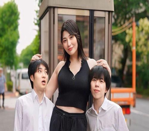 文班賽前熱身扣壞了籃筐，馬刺全隊提前回更衣室了