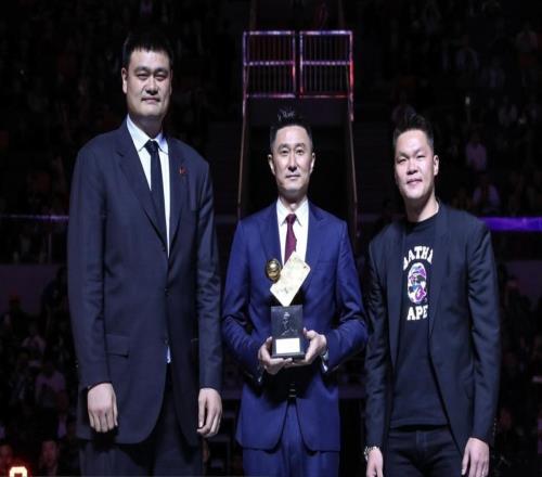 迎來千勝的廣東宏遠男籃，這30年為中國職業籃球帶來了什么