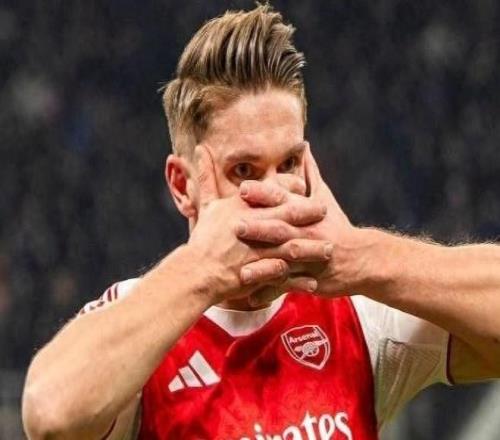 阿森納創(chuàng)歐冠歷史，客場(chǎng)力克國(guó)米豪取七連勝