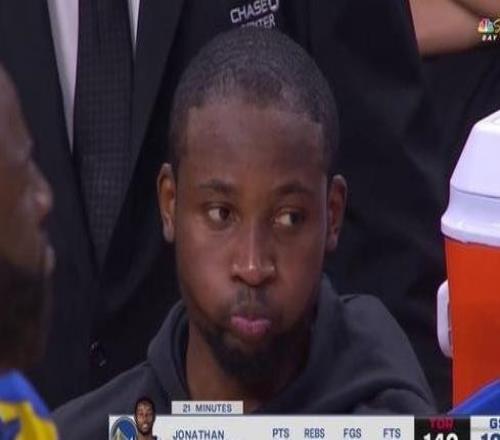 巴特勒倒了想起我?guī)烀骷訒r(shí)隔16場(chǎng)重新登場(chǎng)，10中7砍20分5板