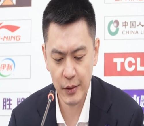 輸山西發布會！楊鳴滿意全隊，直指外援劣勢，趙繼偉不滿命中率！