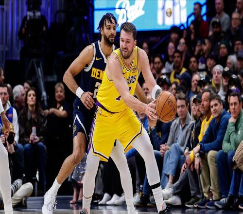 湖人一策略出奇制勝，全明星票王怒拿三雙，賽后正式表態