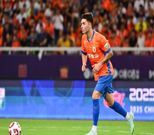 山東魯能自己打臉了水貨外援加盟僅半年就解約，中超球隊沒人要