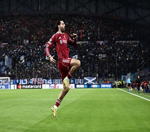 30！薩拉赫失單刀，索博斯洛伊致敬小羅，利物浦劍指歐冠16強(qiáng)