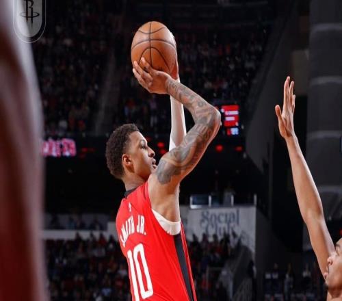 21分大逆轉！火箭逆襲馬刺，文班僅21中5！這一戰，我認清8名球星