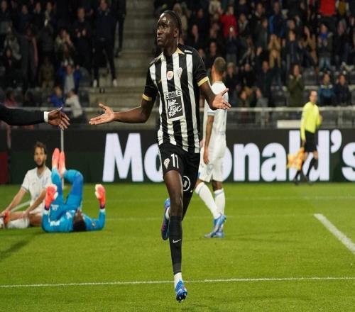 RMC:谢里夫已与水晶宫达成协议,但俱乐部谈判陷入僵局