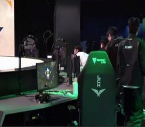 DK二比一击败NS豪取三连胜位列远古龙组第一!