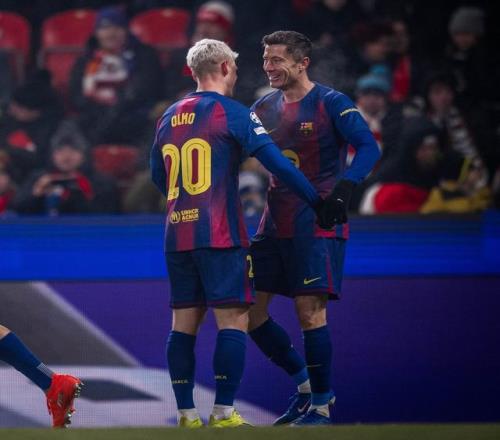 代表兩支不同球隊歐冠進球20+，萊萬是歷史第四人