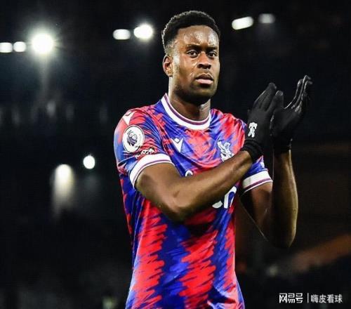 央視直播英超兩大豪門，曼城遇上東方神秘力量，切爾西對賽三連平