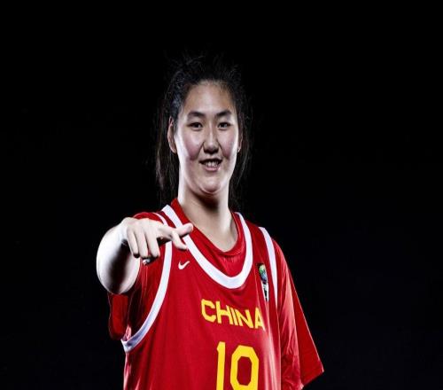 張子宇7分鐘19分正負(fù)值卻倒數(shù)第二是主帥不會(huì)用還是她個(gè)人問題