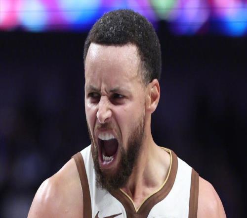 巴特勒受傷后2連??！5投全中后因傷退賽，4分6犯規(guī)，庫里太難了