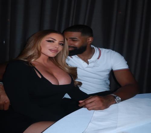 真是歲月無情啊51歲皮蓬前妻與31歲小鮮肉親密合影竟然如此和諧_NBA直播