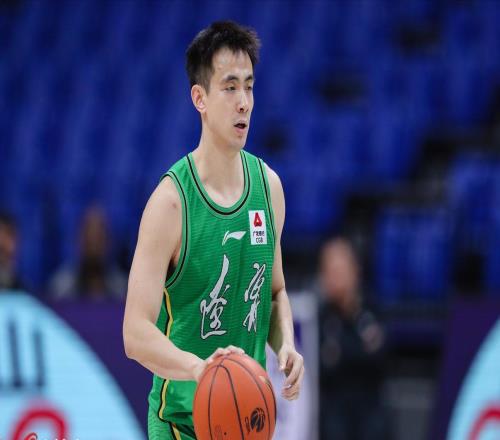 郭艾伦复出单挑郭昊文,赵继伟迎战高诗岩,张镇麟拿捏福建新星