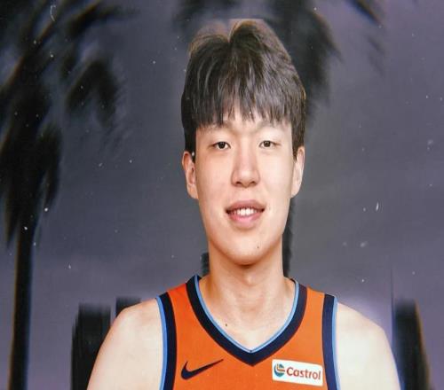 场均接近两双!杨瀚森还有机会,能打NBA全明星