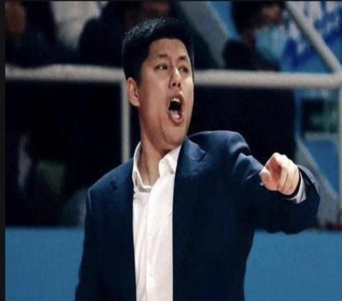 山西助教談潘江被驅逐：對方動作過大，他是出于保護球員的考慮