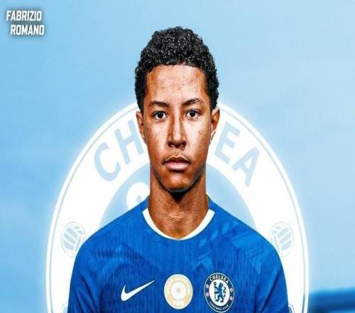 Herewego！羅馬諾：切爾西將簽下謝周三17歲邊后衛阿拉奧