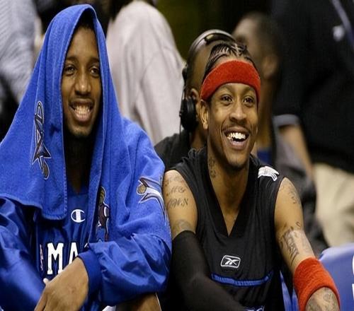 神奇的日子!三人單場砍下60+,科比獨得81分,兩大中鋒創記錄!