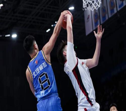 CCTV5直播北京德比萬眾矚目！陳盈駿大戰(zhàn)廖三寧，許利民主抓防守