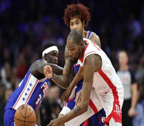 裁判幫忙依然難阻失利，烏度卡謎之操作自毀長城，杜蘭特扎心了