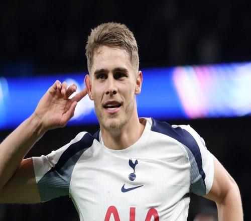 天空：熱刺無(wú)意出售范德芬，且打算為他提供更優(yōu)厚的合同