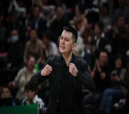 三連敗！遼籃已到懸崖邊三連冠掩蓋核心問題楊鳴面臨無米之炊