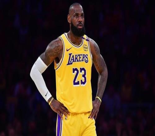 Shams：無論詹姆斯賽季后退役還是換隊，他的湖人生涯已接近結束