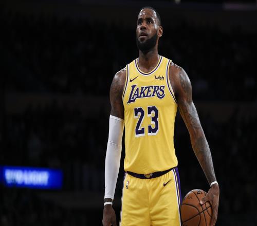 富保羅搭檔：詹姆斯加盟前湖人堪比馬戲團，只有科密不想他來