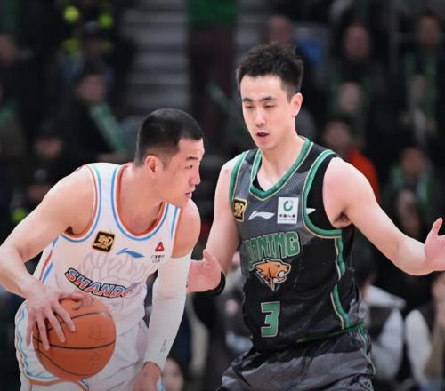 遼寧隊3連敗，趙繼偉復出后場均14+5+6，他盡力了