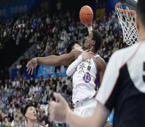 CBA许利民:赵睿、曾凡博都没有痊愈被迫复出