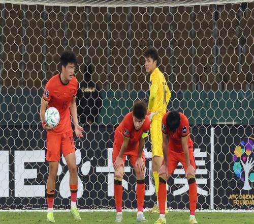 足壇悲喜夜！國(guó)足夢(mèng)碎亞洲杯決賽，利物浦被絕殺，拜仁爆冷翻車