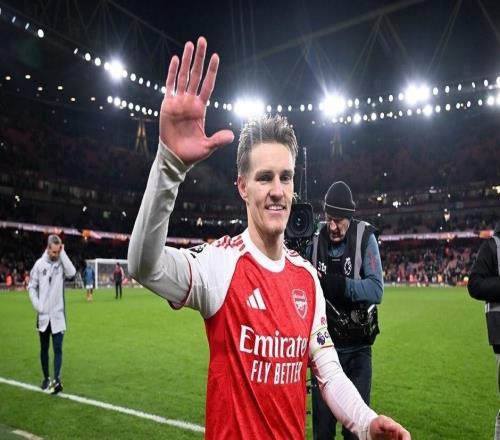 厄德高：我喜歡和隊友在大巴上玩飛行棋，也有人喜歡玩優諾牌