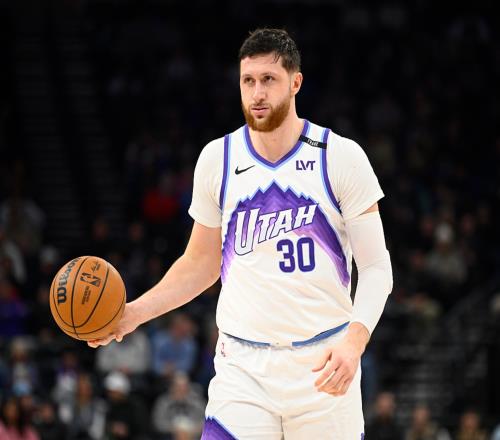 就在今天!努尔基奇打破尘封51年的纪录,登顶爵士队史第一