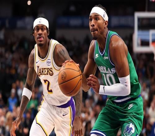 得分能力確實(shí)不錯(cuò),但獨(dú)行俠替補(bǔ)后場(chǎng)在防守端也是被湖人打爆了