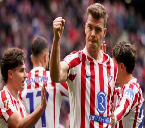 30！馬競主場橫掃，落后皇馬7分，30歲鋒霸爆發：3輪轟3球