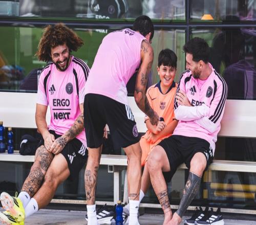 梅西還是巴薩球迷和會員！他幾個兒子也喜歡巴薩！