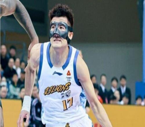 山東高速爆冷擊敗廣廈凸顯一點(diǎn)：中國(guó)籃球其實(shí)就是個(gè)笑話