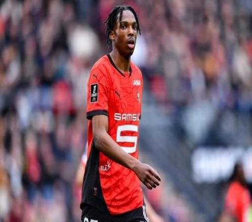 羅馬諾：藍軍、拜仁、紅軍都在爭雅凱，爭取現在談妥夏窗轉會