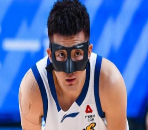 大冷！廣廈無緣30分逆轉(zhuǎn)遭山東終結(jié)7連勝布朗38分末節(jié)21分