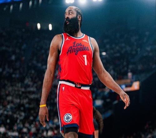 小卡25分鐘得到28分快船輕取籃網，哈登19分6籃板8助攻