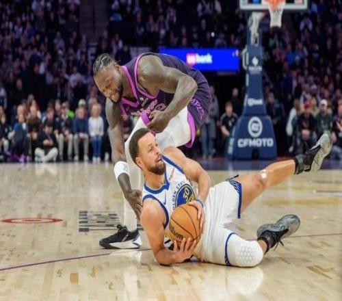 大冷門！勇士26分打爆西部勁旅：庫里迎里程碑，愛德華茲難救主