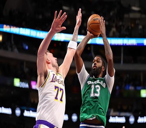 面對湖人依然穩(wěn)定輸出，但獨行俠對于鋒線大將的要求太高了一些