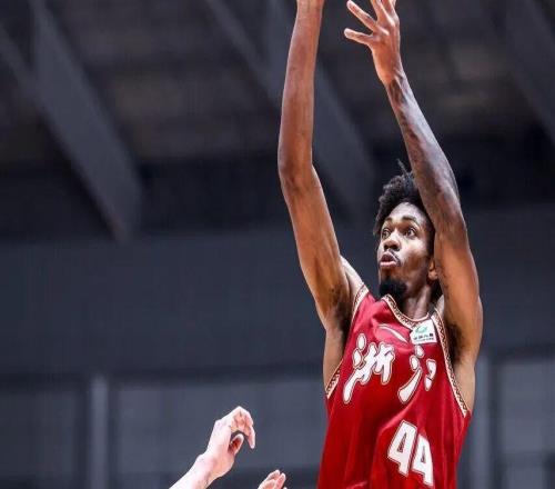 【CBA聯賽】第十九輪逆轉取勝！浙江稠州金租8582勝上海久事！